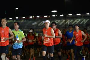 BIB: 464, 21555
                            <button type="button" onclick="openModal(10862078)" class="btn btn-primary btn-sm float-right btn-popup" data-toggle="modal" data-target=".modal-high-quality">
                        <i class="fas fa-shopping-cart"></i> Add to Cart
                    </button>
                                            <button type="button" onclick="isThisMe(10862078, true)" class="btn btn-success btn-sm float-right btn-popup btn-isme hidden" data-toggle="tooltip" data-placement="bottom" title="นี่คือรูปของคุณใช่ไหม คลิกที่นี่เพื่อเอาเข้าอัลบั้ม">
                        <i class="fas fa-plus"></i> Add to album
                    </button>
                    <button type="button" onclick="isThisMe(10862078, false)" class="btn btn-warning btn-sm float-right btn-popup btn-isnotme hidden">
                        <i class="fas fa-ban"></i> Remove from album
                    </button>